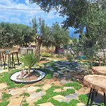 Homestay Harmony Blue Burhaniye