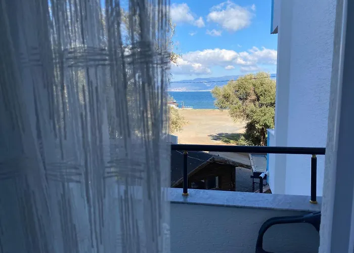 Δωμάτια σε οικογενειακή κατοικία Harmony Blue