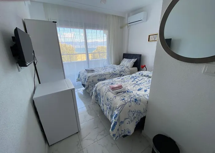 Δωμάτια σε οικογενειακή κατοικία Harmony Blue Ören